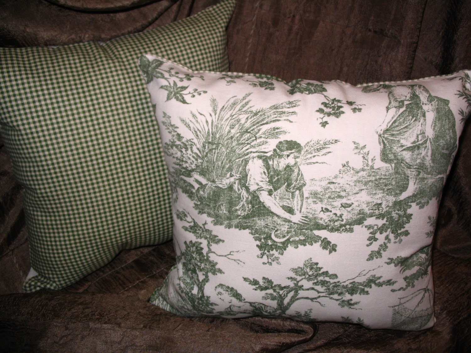 New 14in square French Country Waverly Toile Farmlife Scenes Green and Ivory Decorator Throw Pillows