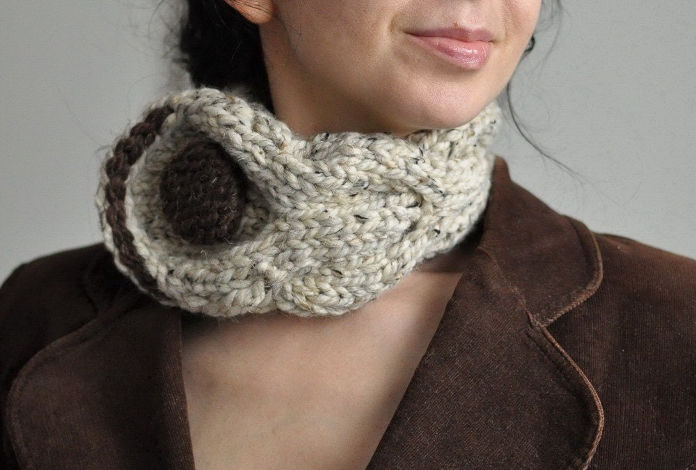Eco Fantasy - classic cable handknit neckwarmer / choker / collar with huge button in oatmeal