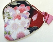 Frame Kisslock Closure Coin Purse - SAKURA