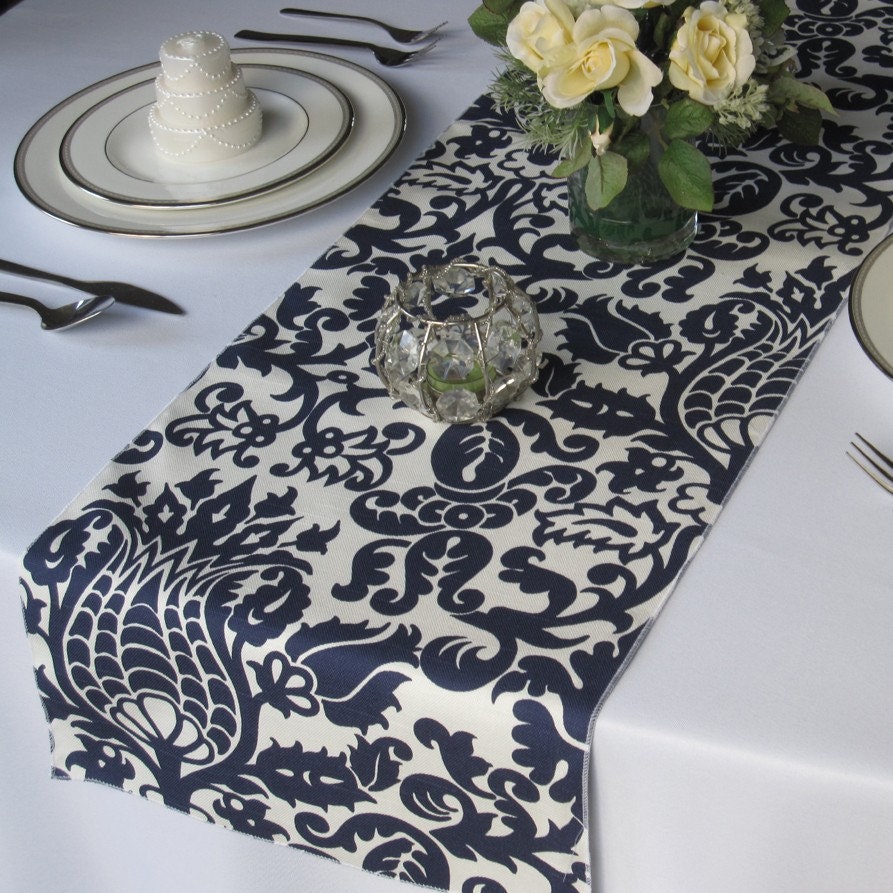 Runner Damask by table  navy Table White on Navy Blue floratouch runners Amsterdam