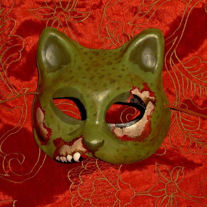 Mmmmmm, brains...  Zombie Kitty Cat, Goth Cosplay LARP Masquerade