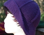 Hyacinth Bucket Hat - Knitting Pattern - One piece top down