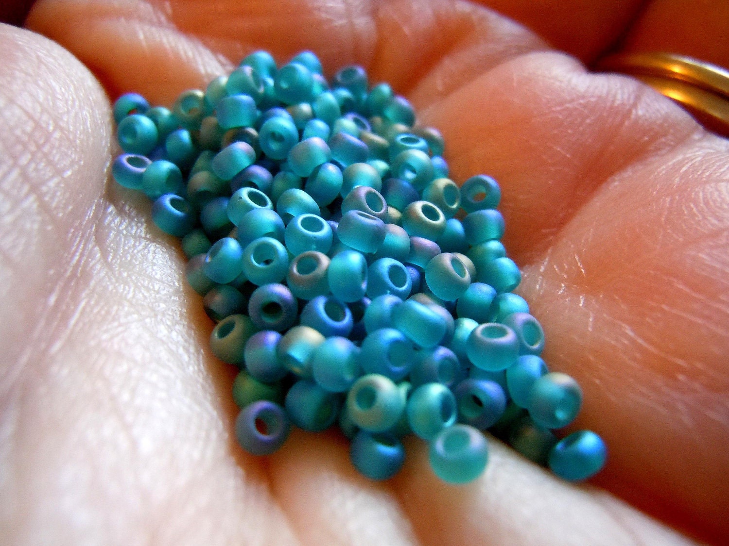 Matte Iridescent Aquamarine Seed Beads with Matte Finish - Rich Colorful Luster - Vintage - Size 10/0 - esb8