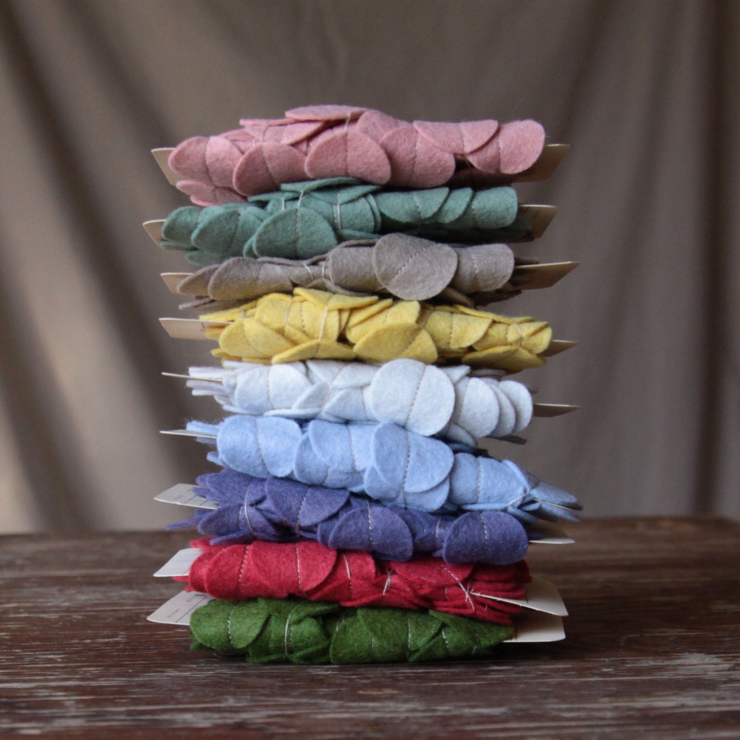 Garland of Felt Fanfare in Strawberry
