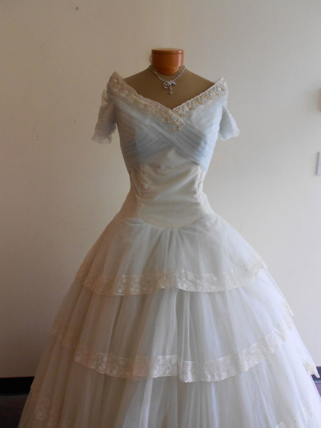 1950's, 32" bust, baby blue and white, pleated and lace edged wedding gown