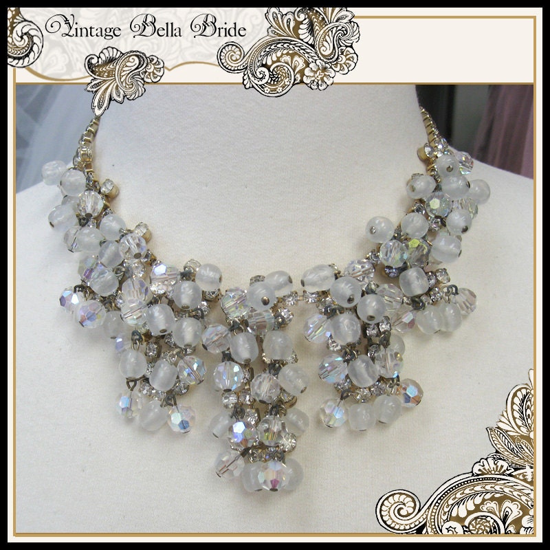 Vintage Juliana D & E rhinestone and dangle crystals bib necklace
