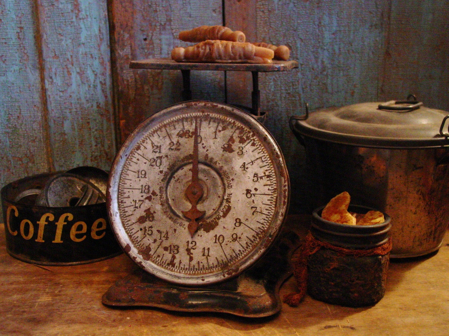 Primitive 1906 Perfection Farmhouse Kitchen Scale