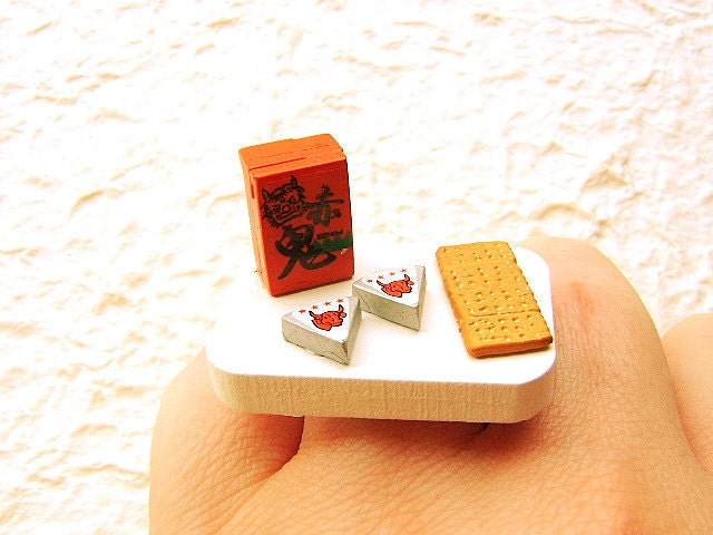 Japanese Ring Sake Cheese Cracker Miniature Food Ring