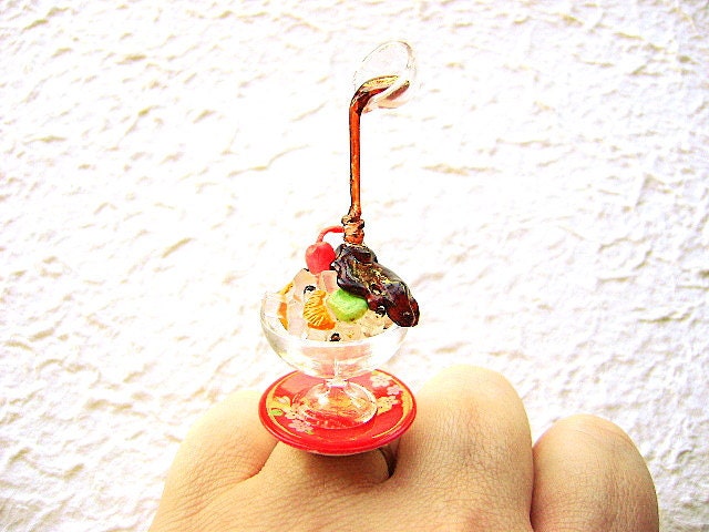 Kawaii Cute Japanese Floating Ring Dessert