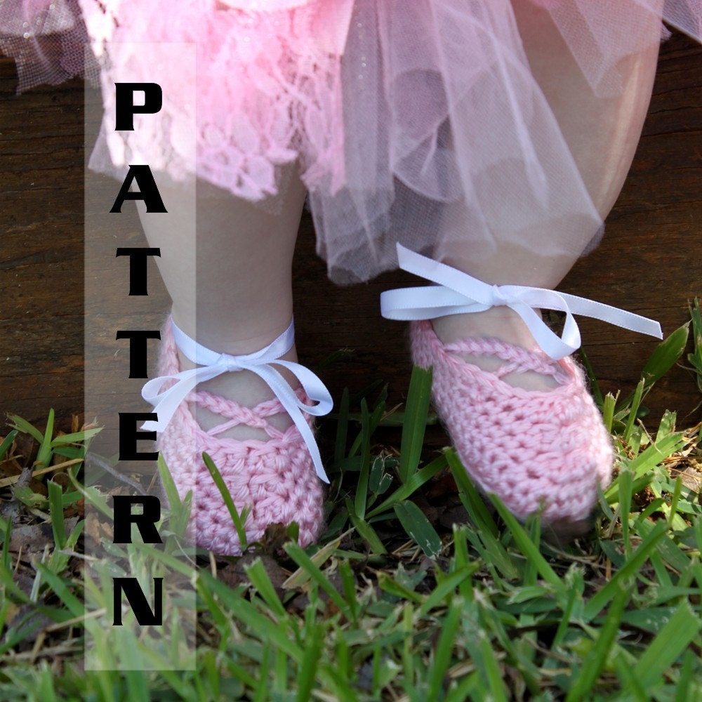 Baby Ballet Slippers - newborn to 12 mos - Crochet Pattern 322 INSTANT DOWNLOAD