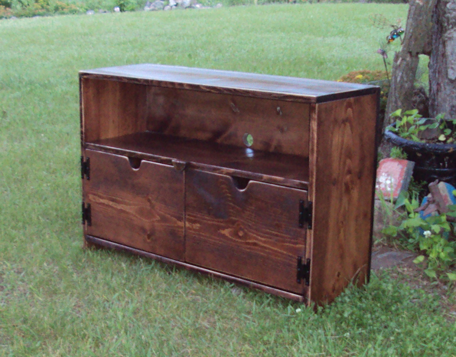 3 Foot Wide Storage bench TV Cabinet Bench Shabby Chic Contemporary Primitive
