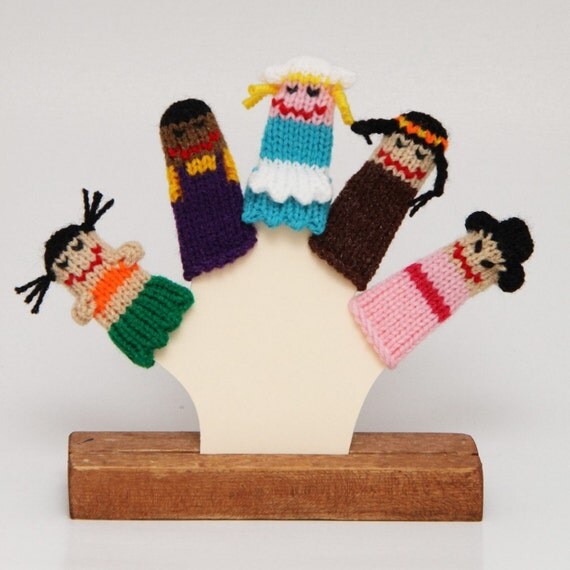 Children of the World Finger Puppet Set.  (Includes Hawaiin Girl, African-American Boy, Dutch Girl, Indian Boy, and Asian Girl.) We can create custom orders of individual puppets or puppet sets.