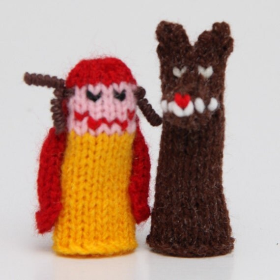 Little Red Riding Hood Finger Puppet Set Includes by WeeKnit