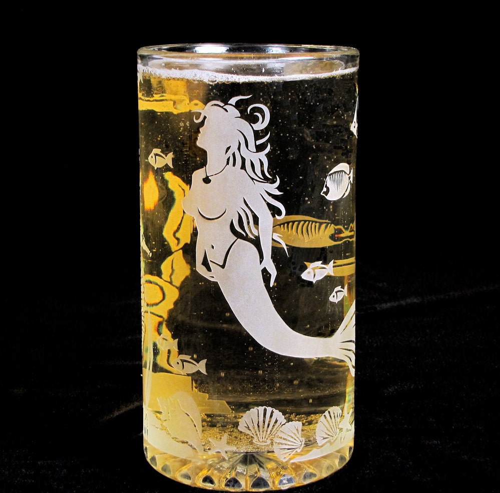 Mermaid Beer Mug, Gift for Groomsman Beer Stein with Mermaid Motif