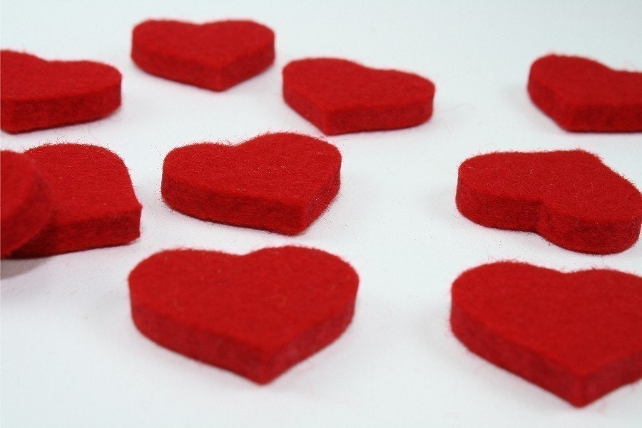 heartfelts 5MM Virgin Merino Wool Felt Hearts-20 count