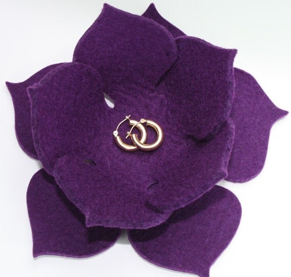 Lily Pad Felt Bowl in 3mm Virgin Merino Wool Felt- Violet