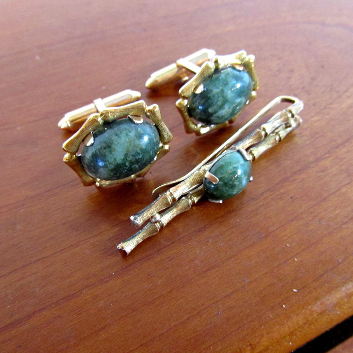 Vintage Krementz gold bamboo and jade tie clip and cuff links
