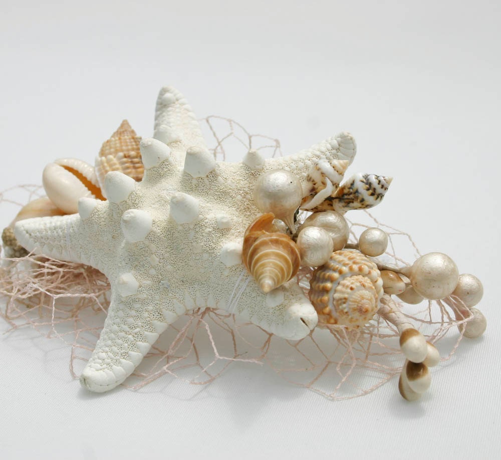 By the sea, starfish comb - BeSomethingNew