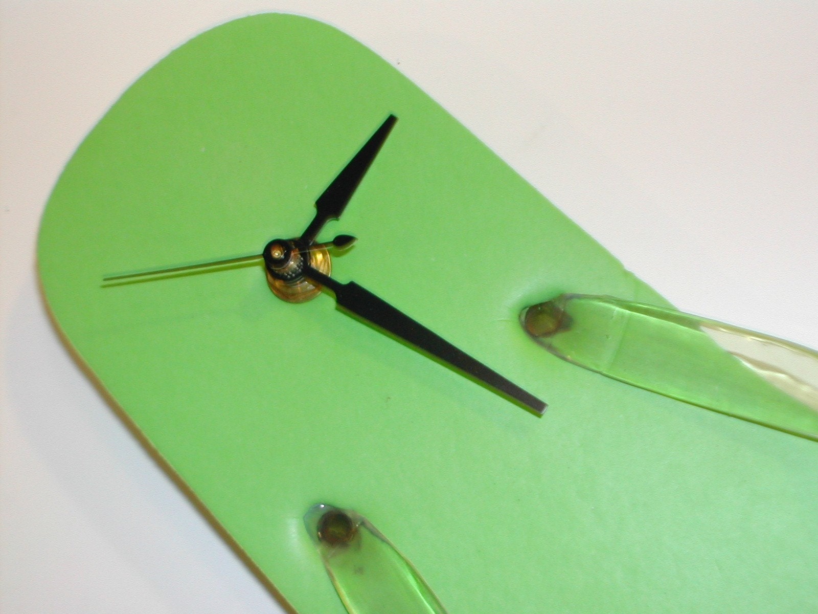 FLIP FLOP CLOCK. . . fun in the sun clock