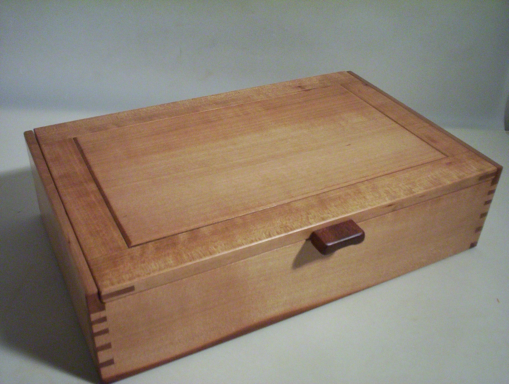 The Pink Box\/ The Molly Ringwold Keepsake Box
