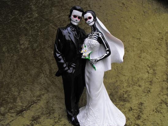 Day of the Dead Wedding Cake Topper With Veil - 12 INCHES