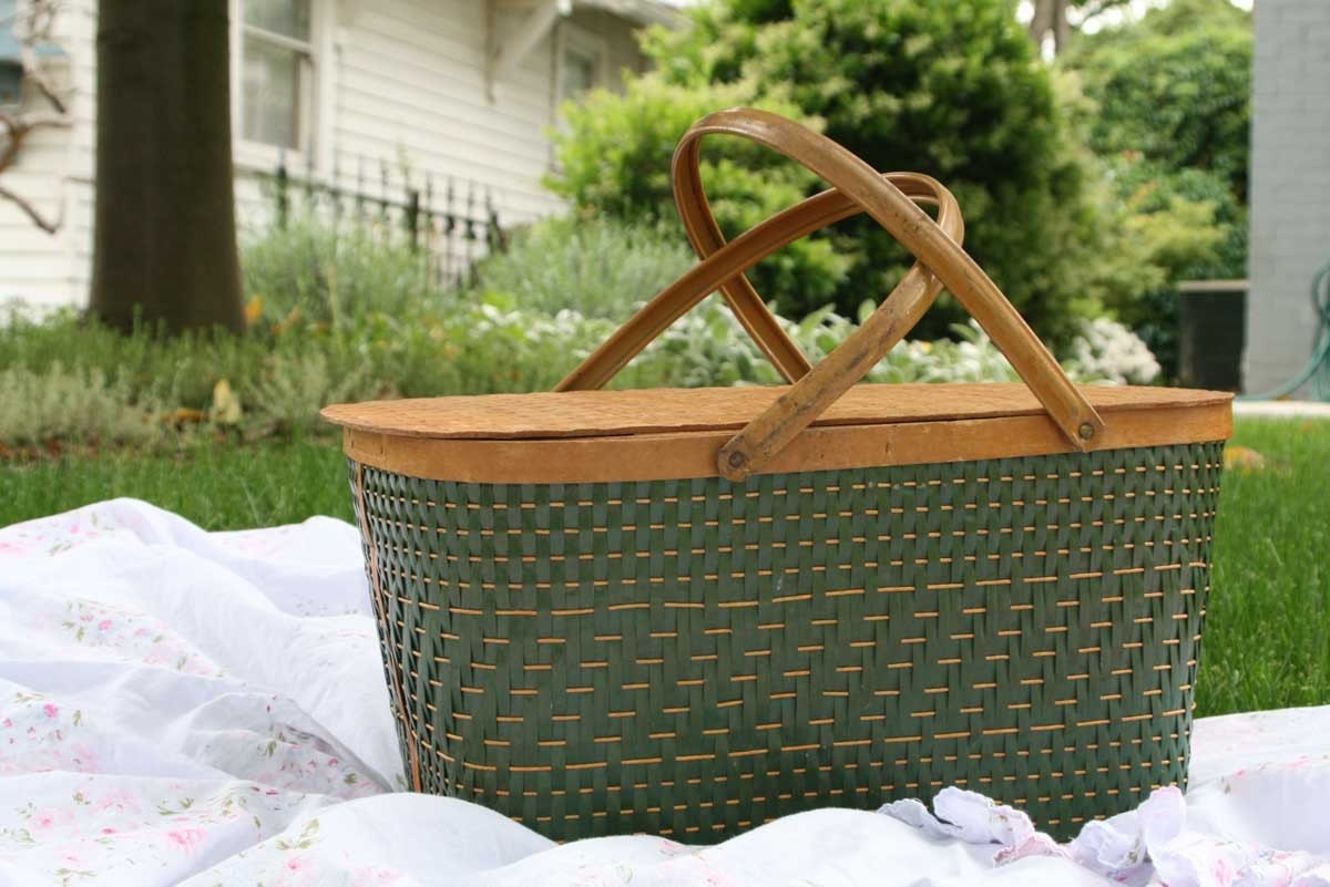 Central Park Picnic Basket