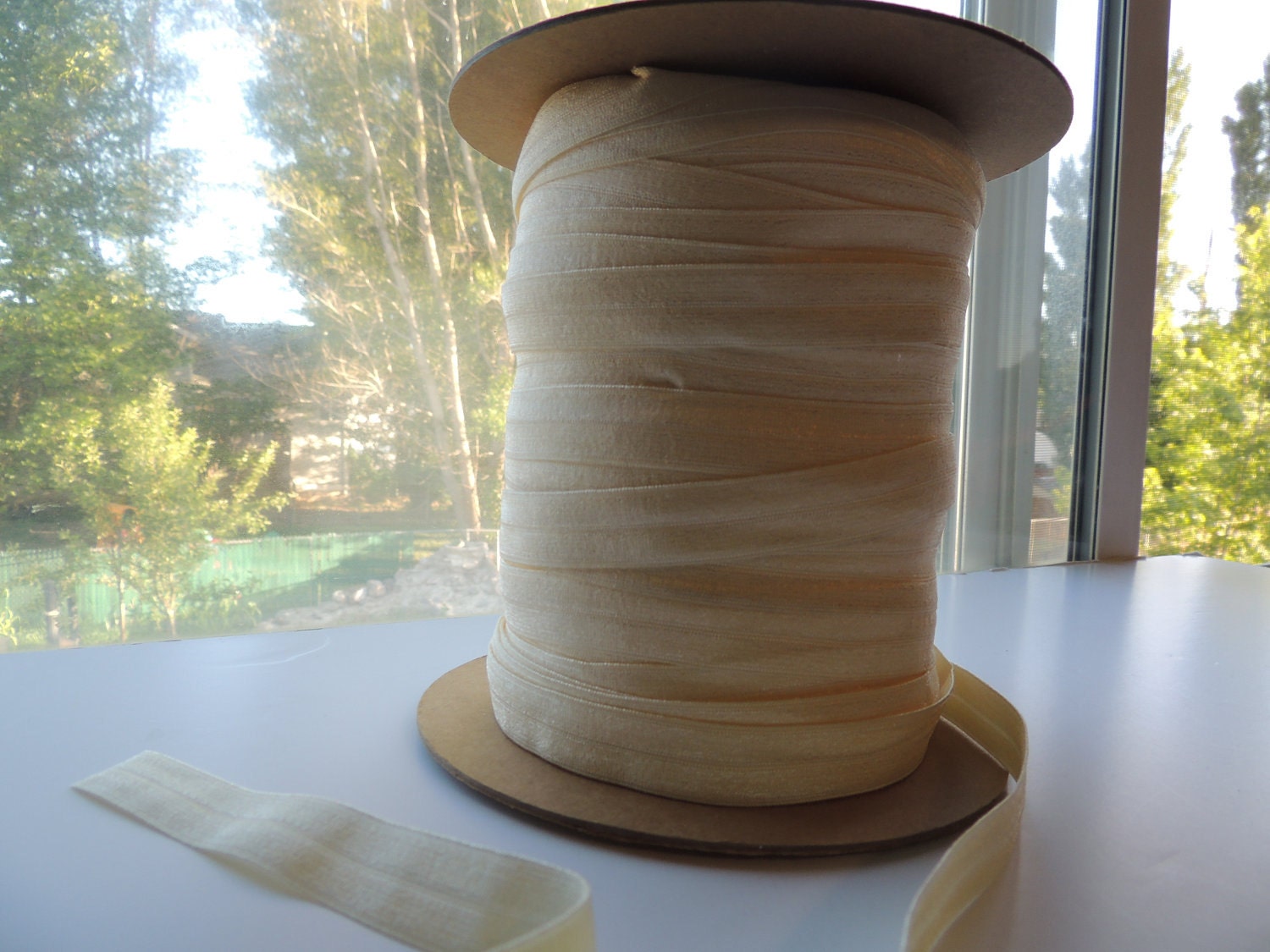 5/8" Inch Fold Over Elastic - 5 Yards of Cream FOE