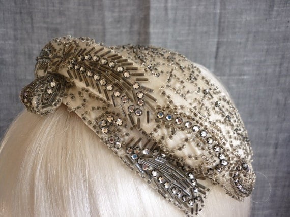 STUNNING 40s / 50s Bridal Headpiece / Halo / Crown Encrusted w Jewels