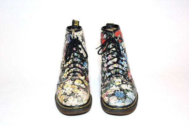 flower combat boots