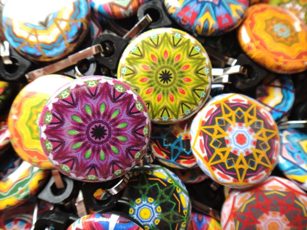 50 Assorted Kaleidoscope Zipper Pulls- Pinwheel Collection