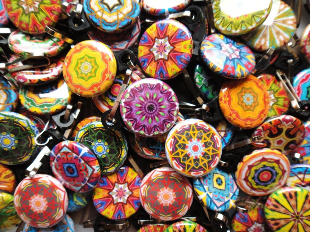 100 Assorted Kaleidoscope Zipper Pulls NEW DESIGNS - Pinwheel Collection