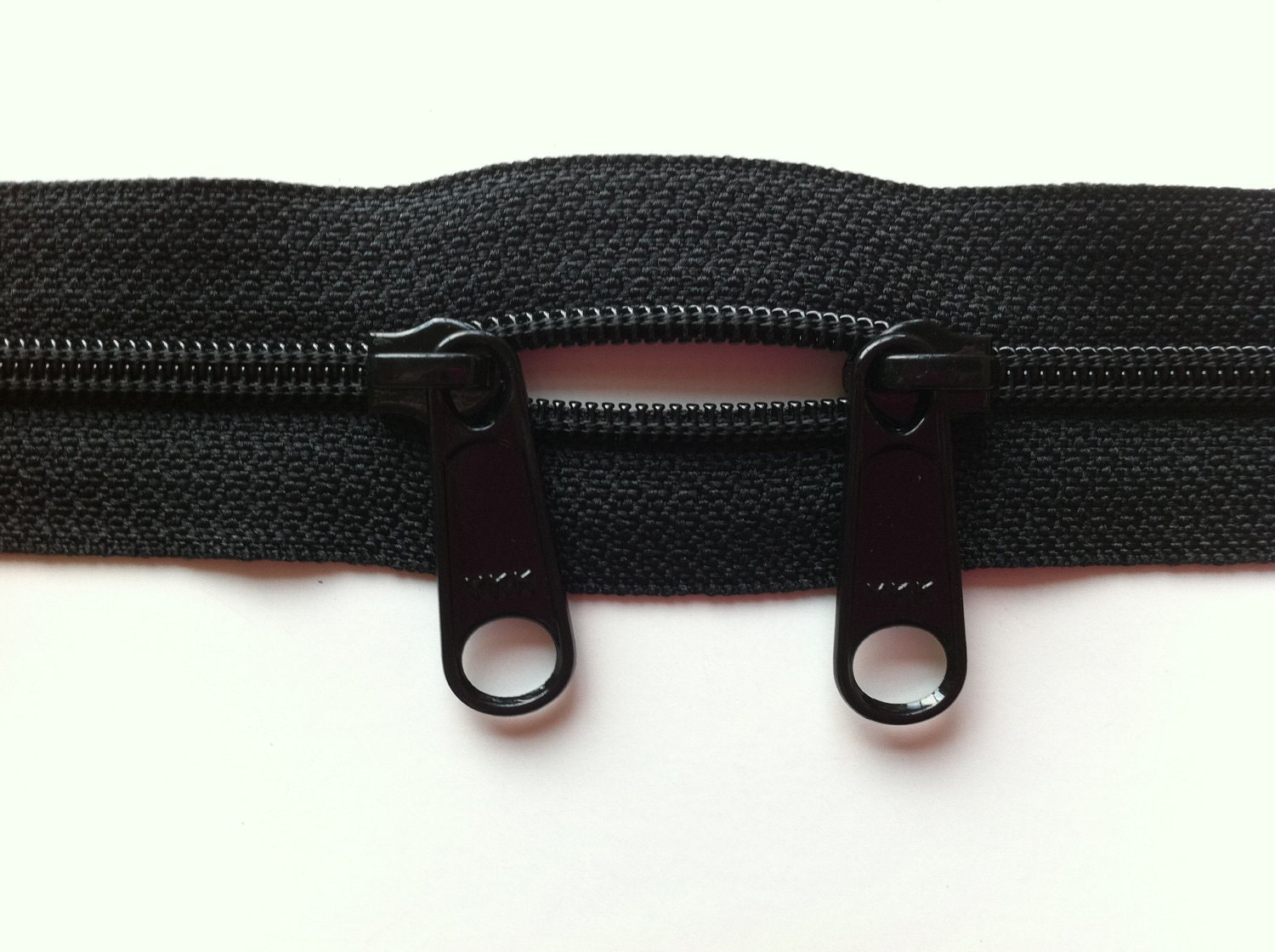 Ten 18 Inch 4.5mm YKK Zippers Color 580  with Two Long Pull Head to Head Sliders BLACK