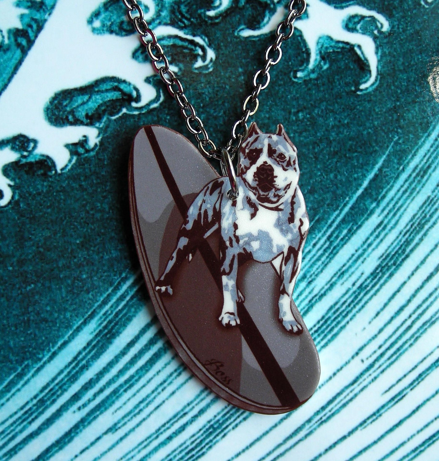BOSS - 5 dollars from Every necklace sold will go to Villalobos Rescue Center