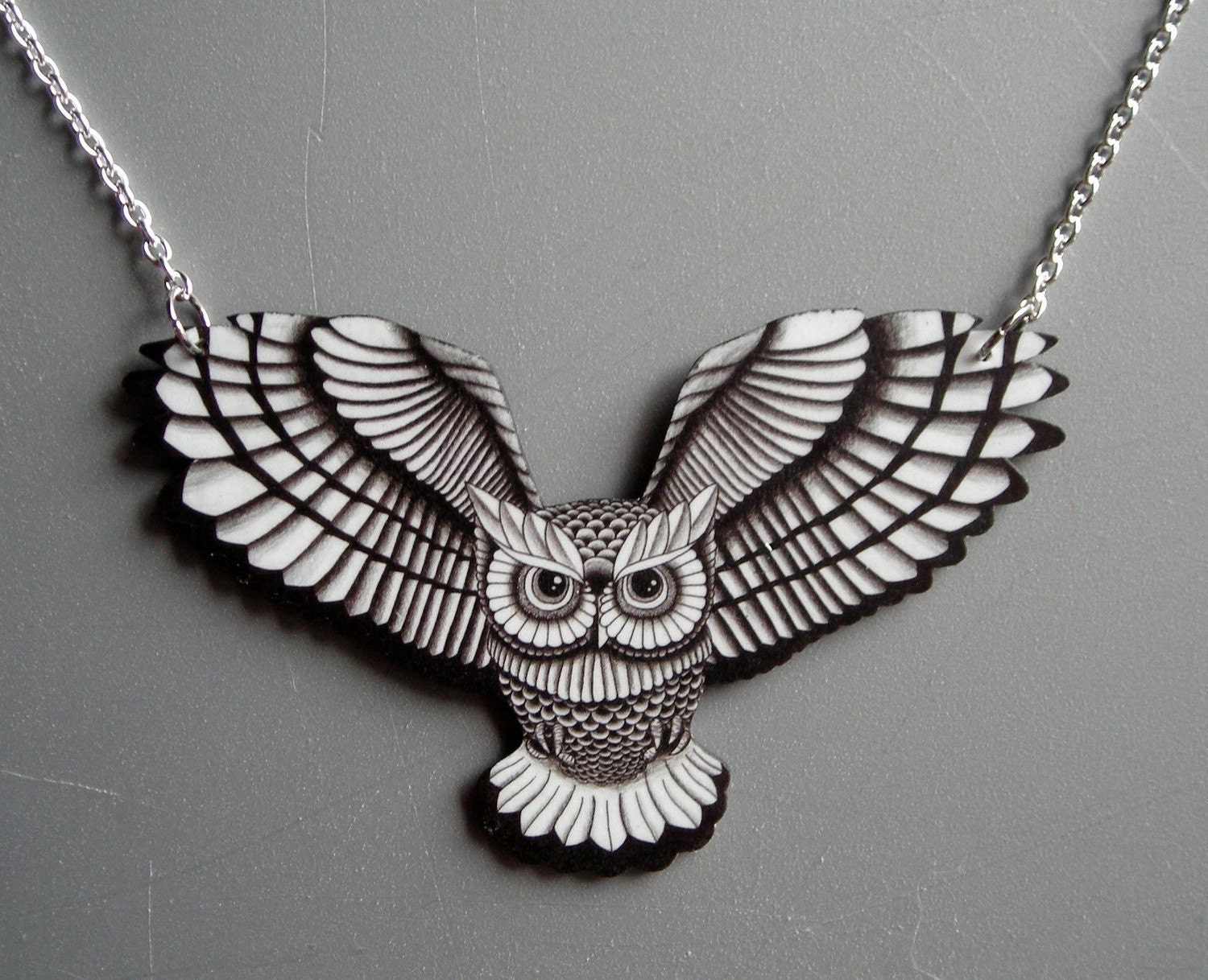Swooping Owl in Black and White Necklace