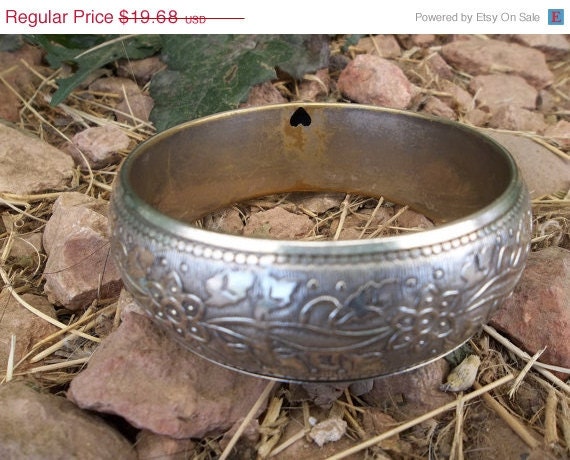 ON SALE ON Sale Vintage Silver Bangle Bracelet with Floral Design Motif