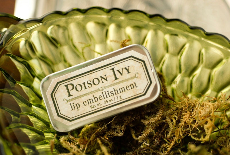 Poison Ivy - lip embellishment in tin