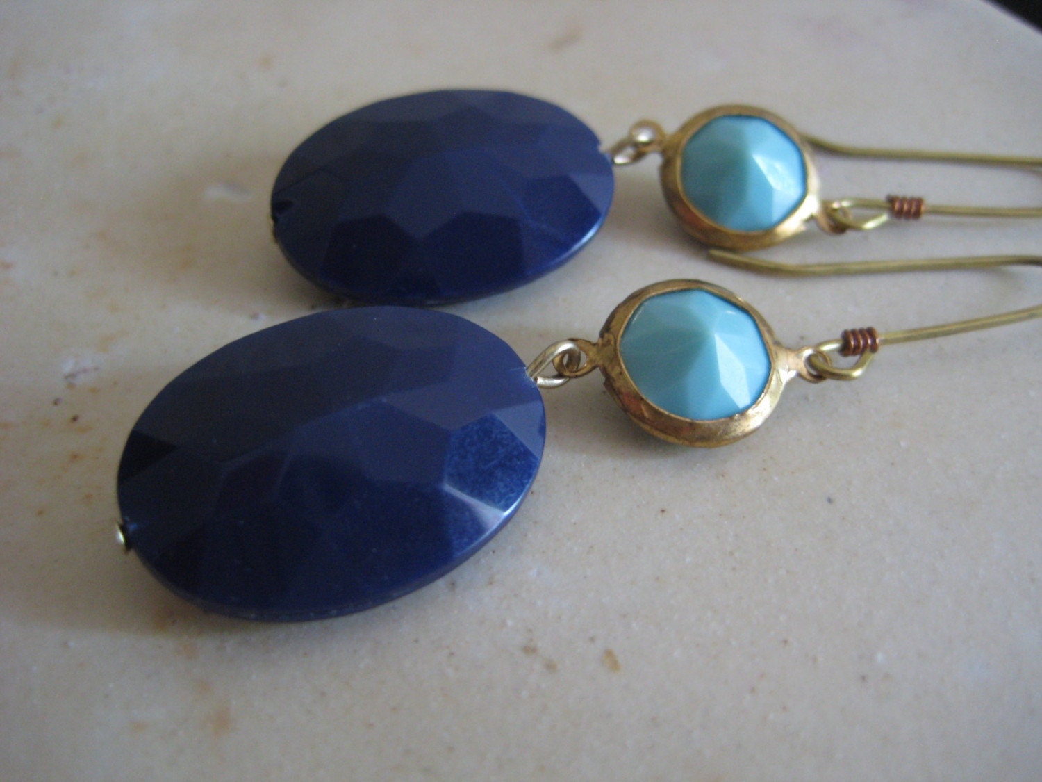 Walk like an Egyptian -earrings