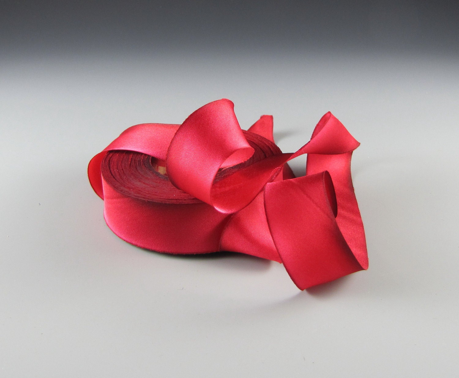 Hanah  Silk Satin Ribbon 1" Wide American Beauty Red 3 yd length
