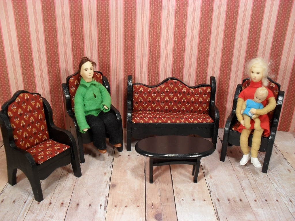 SALE  Vintage Dollhouse Living Room Suite. Bench and 3 Chairs. One Inch Scale