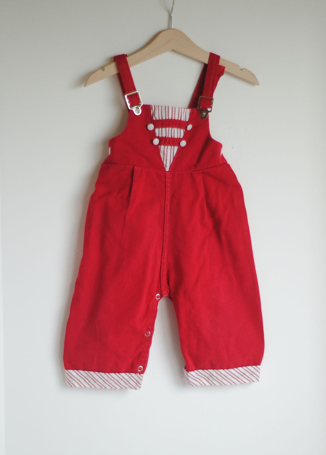Vintage 1950's Baby Boy or Girl Overalls - Red Striped TRIANGLE Bib (12m)