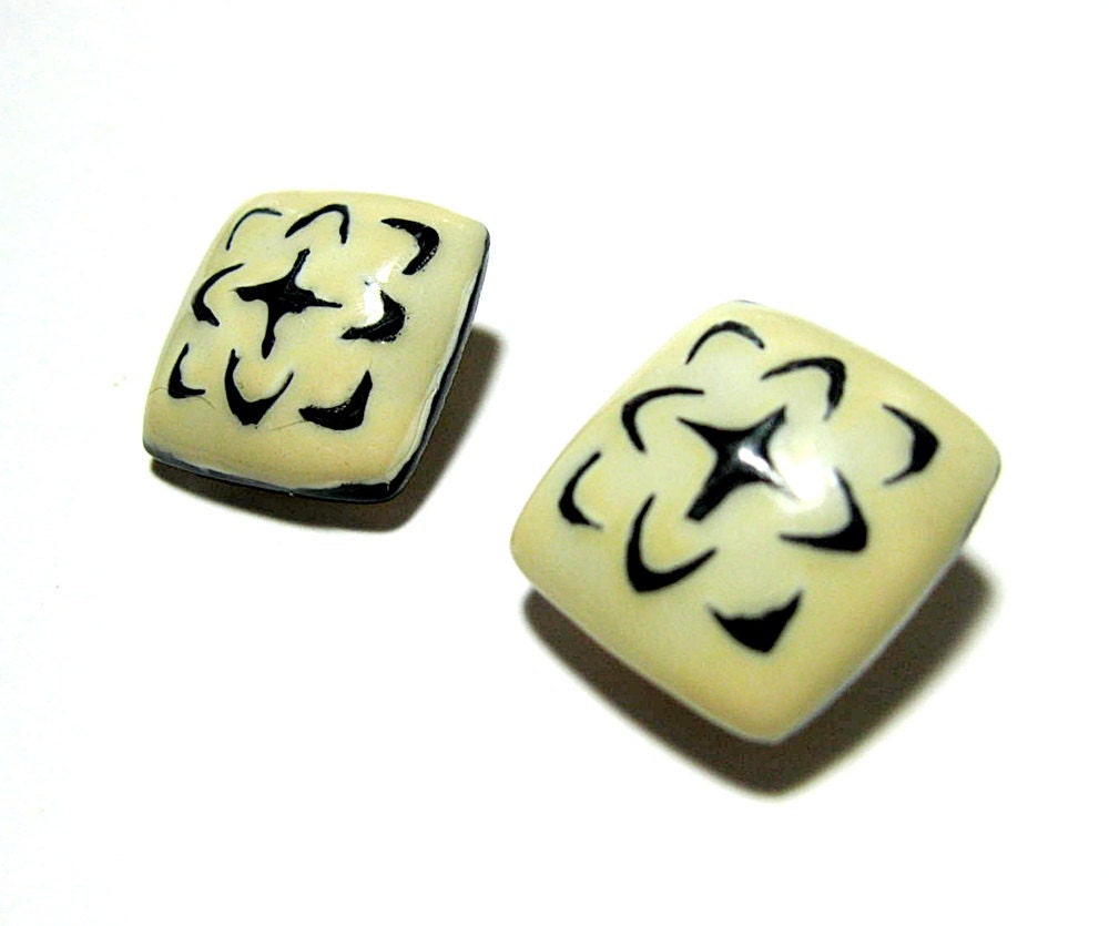 Eisenberg Earrings: Enamel Artist Series 1970s Vintage