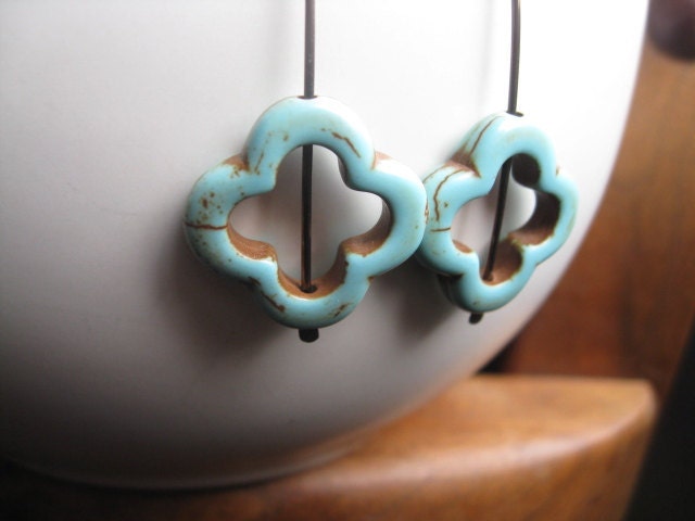 boho niobium earrings with turquoise howlite stones. tribal and handmade by splurge.