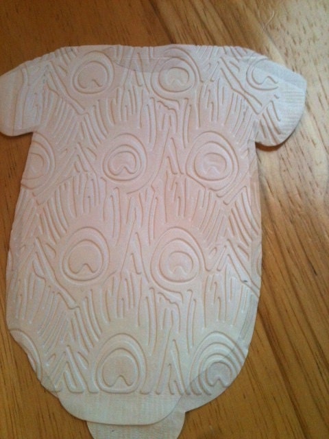 Set of 30 Baby shower onesie napkins or banner decoration embossed with peacock feathers Il_170x135