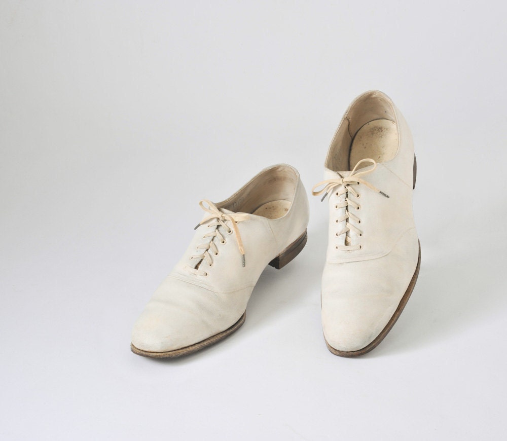 The Great Gatsby Original 1930's Men's White Bucks - Men's Wedding Shoes