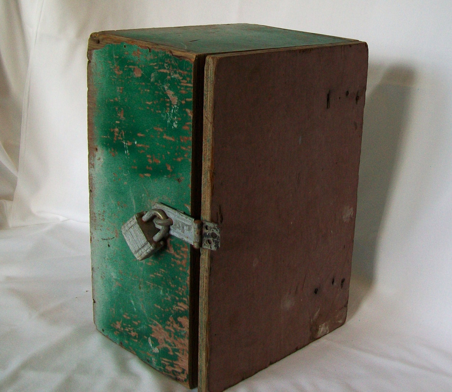 Vintage Heavy Wooden Box Primitive Shabby Paint As Found