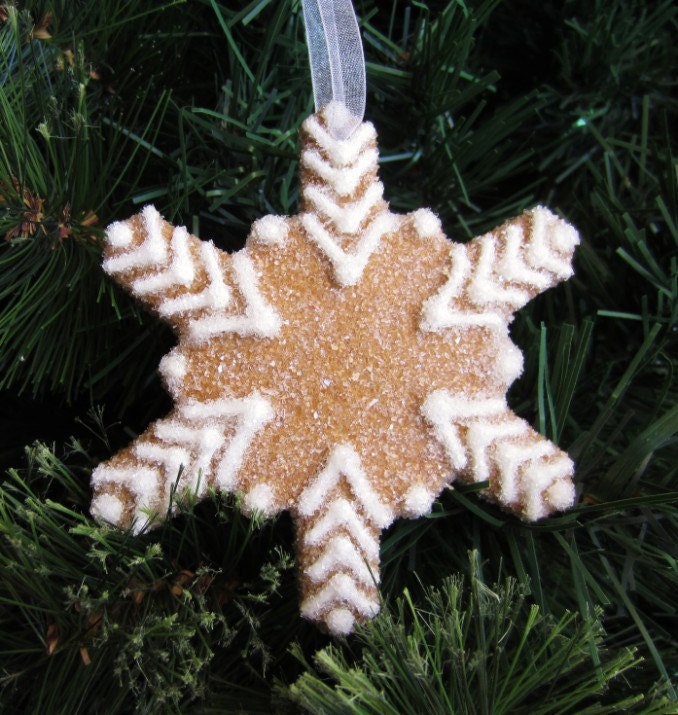 Snowflake Decoration Ornament Gingerbread Christmas-Occasional Flurries