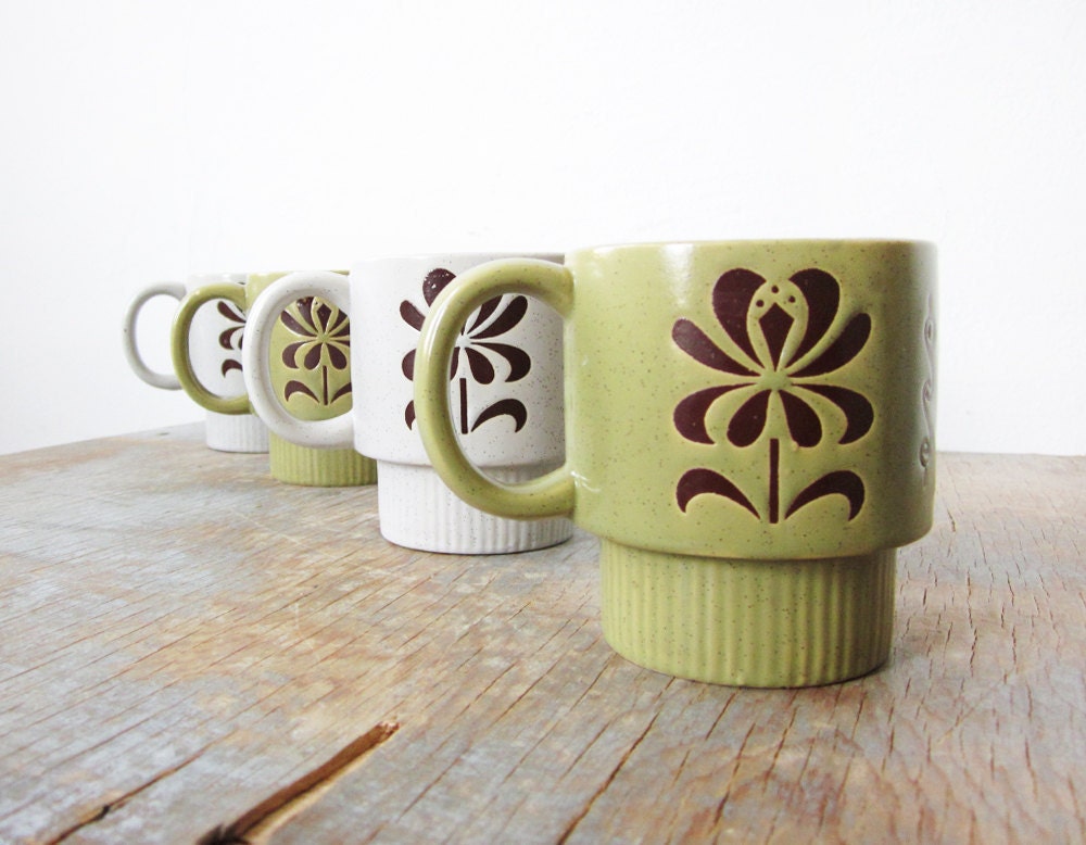 SALE floral stacking mugs / vintage stoneware mugs