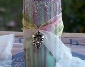 MYSTIC MUSE Artisan Alchemy Soy Candle w/ Amethyst & Herbs for Transformative Artistry, Prosperity, Truth, Good Life, Happiness, Excellence