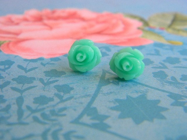 Make Mine Mint. Petite Rosebud Earrings