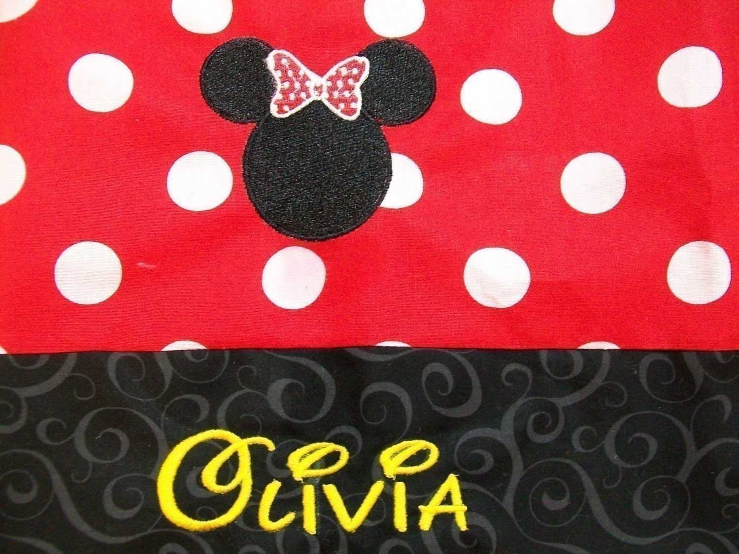 EMBROIDERED NAME